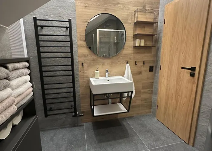 Maco- Stara Lesna Vysoke Tatry